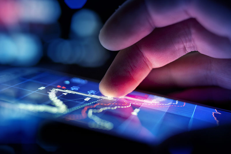 Mobile phone checking data: chateaux provides real-time data quality